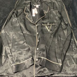 Silk pika dotted Victoria’s Secret pajamas